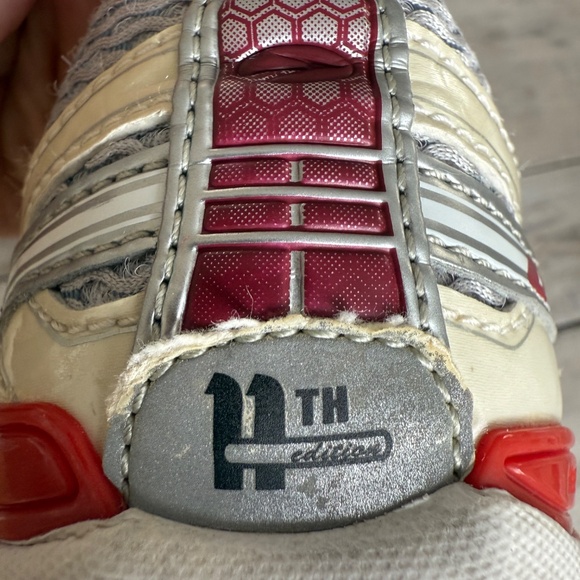 Brooks Adrenaline GTS 11th Edition Running Shoes Red Silver Women 8.5 M Athletic - Picture 7 of 10